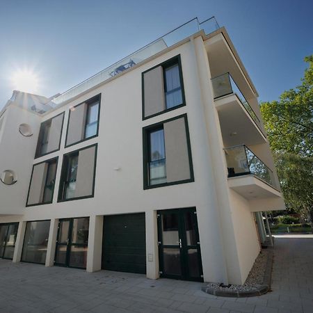 Villa Bauhaus Penthouse Wellness Apartman Шиофок Экстерьер фото